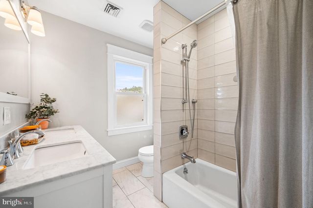 168 UPLAND RD, Havertown, PA 19083