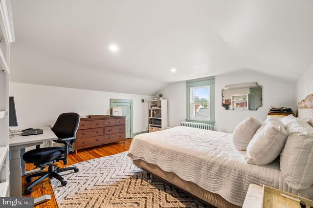 168 UPLAND RD, Havertown, PA 19083