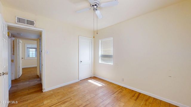 3729 MEMPHIS Avenue, El Paso, TX 79930