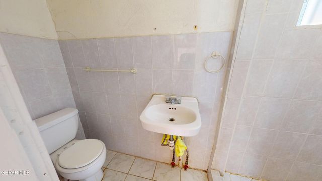 3729 MEMPHIS Avenue, El Paso, TX 79930