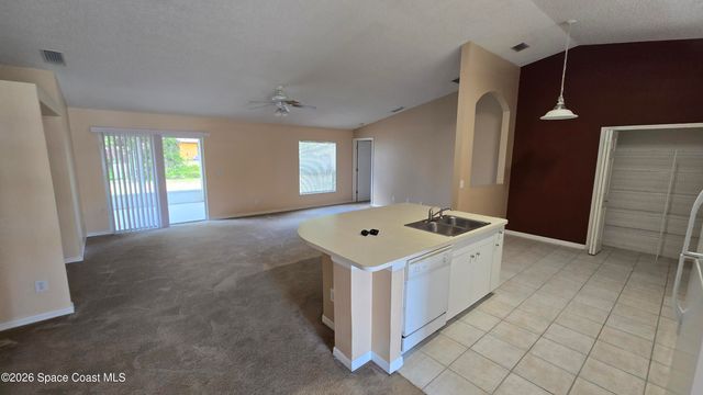 210 Meehan Avenue NW, Palm Bay, FL 32907