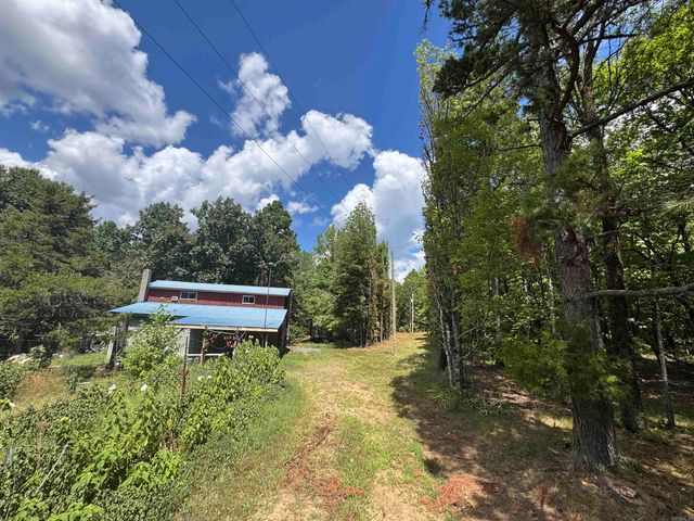 4004 Brock Road, Clinton, AR 72031