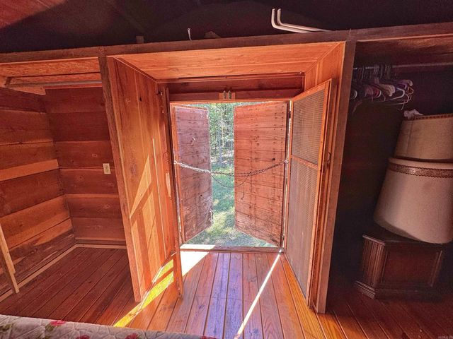 4004 Brock Road, Clinton, AR 72031