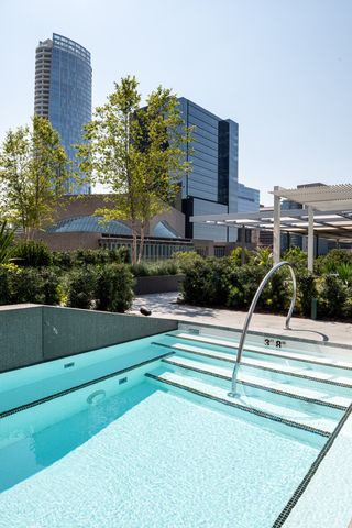 1747 Leonard Street 2002, Dallas, TX 75201