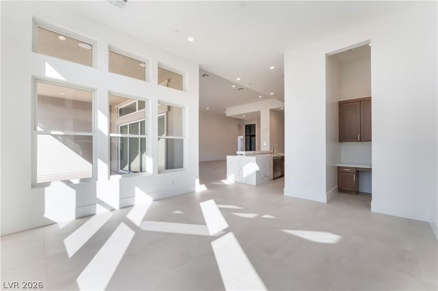 229 Grange Creek Lane, Las Vegas, NV 89138