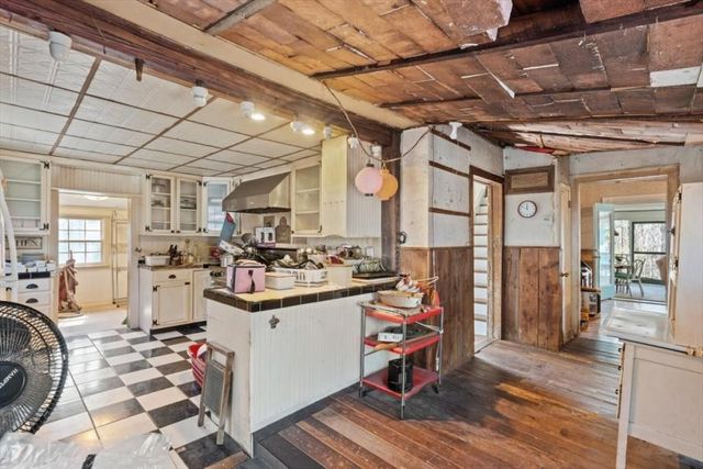 55 Shinall Gaines NW Road, Cartersville, GA 30121