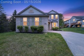 809 Canyon Creek Drive, Holly Village, MI 48442