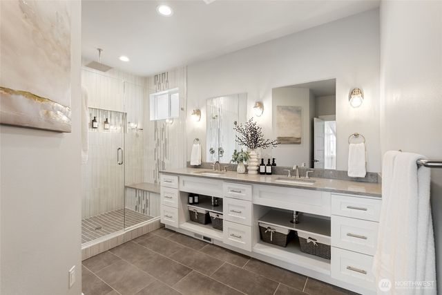 1225 34th St, Bellingham, WA 98229