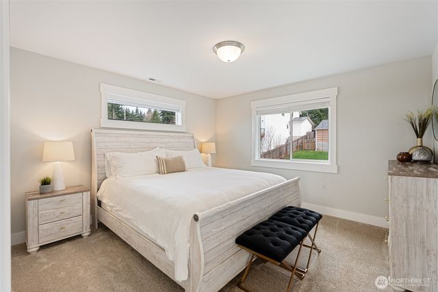 1225 34th St, Bellingham, WA 98229