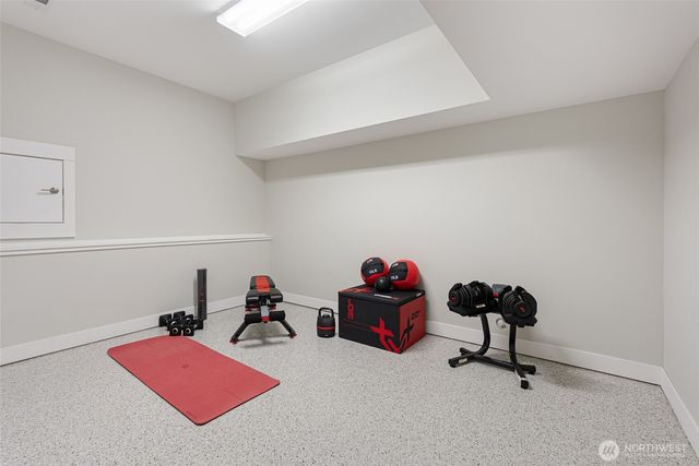 1225 34th St, Bellingham, WA 98229