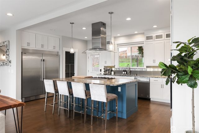 1225 34th St, Bellingham, WA 98229