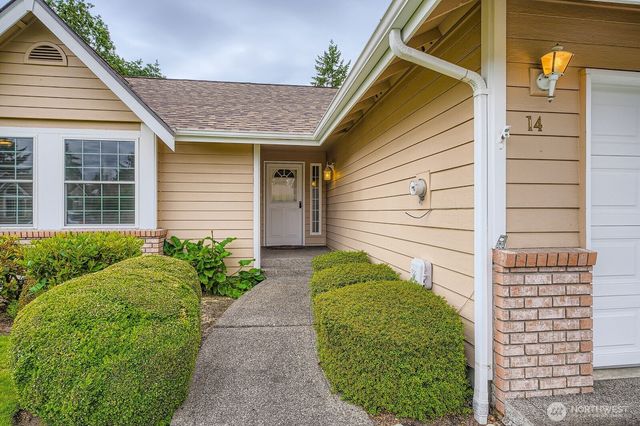 14 Lakewood Oaks Drive SW, Lakewood, WA 98499