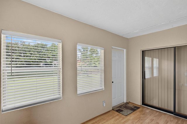 353 NW 36th Avenue, Deerfield Beach, FL 33442