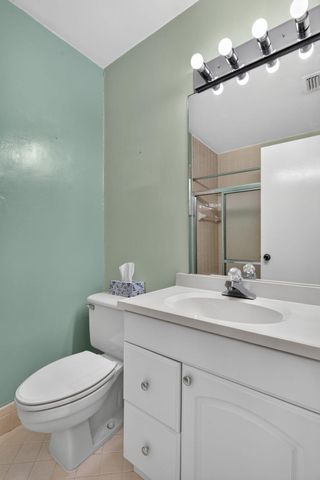 353 NW 36th Avenue, Deerfield Beach, FL 33442