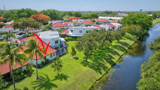 353 NW 36th Avenue, Deerfield Beach, FL 33442