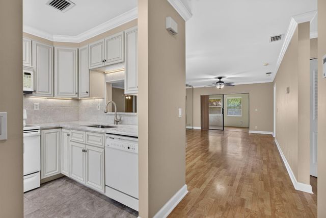 353 NW 36th Avenue, Deerfield Beach, FL 33442