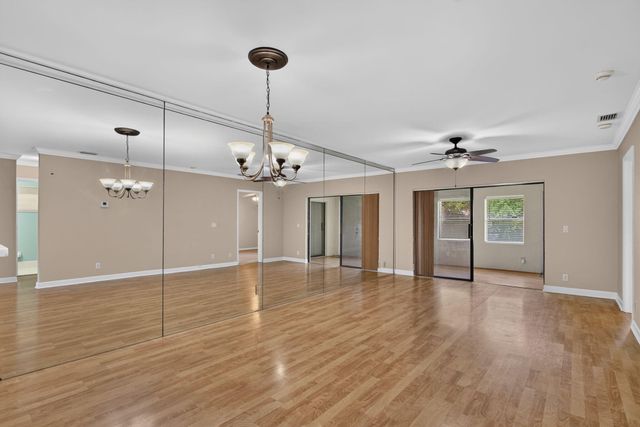353 NW 36th Avenue, Deerfield Beach, FL 33442
