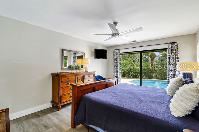 43 Woodbine Pl, Hilton Head Island, SC 29928