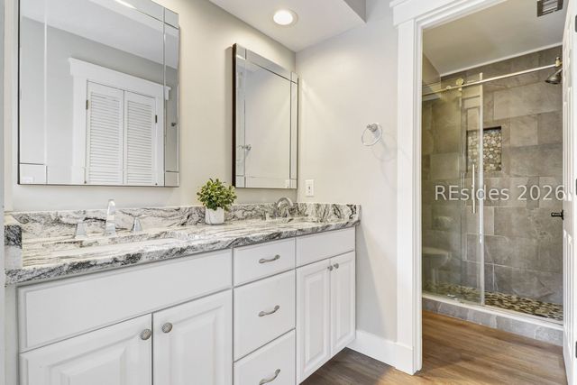 43 Woodbine Pl, Hilton Head Island, SC 29928