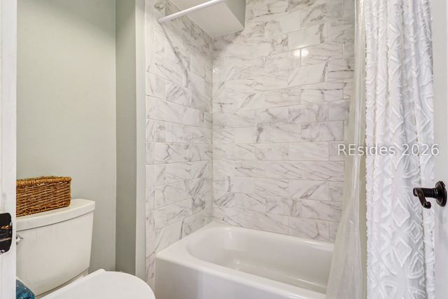 43 Woodbine Pl, Hilton Head Island, SC 29928