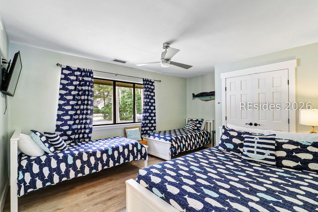 43 Woodbine Pl, Hilton Head Island, SC 29928