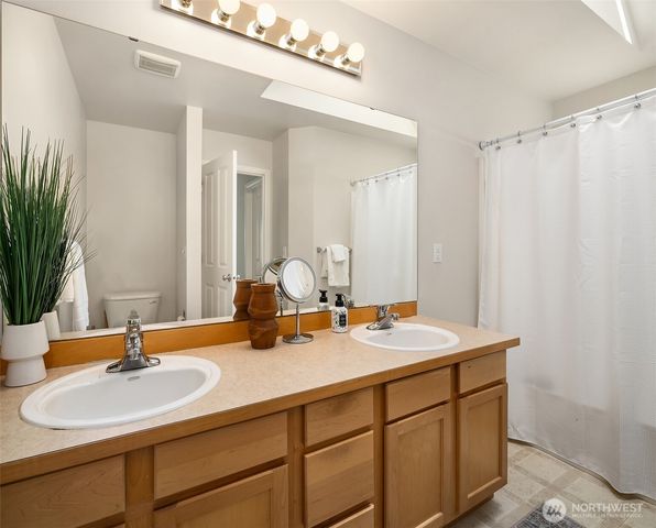14225 71st Avenue SE, Snohomish, WA 98296
