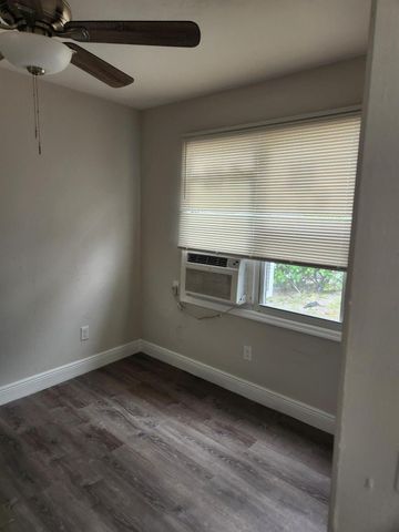 401 2nd Avenue S 401, Lake Worth Beach, FL 33460