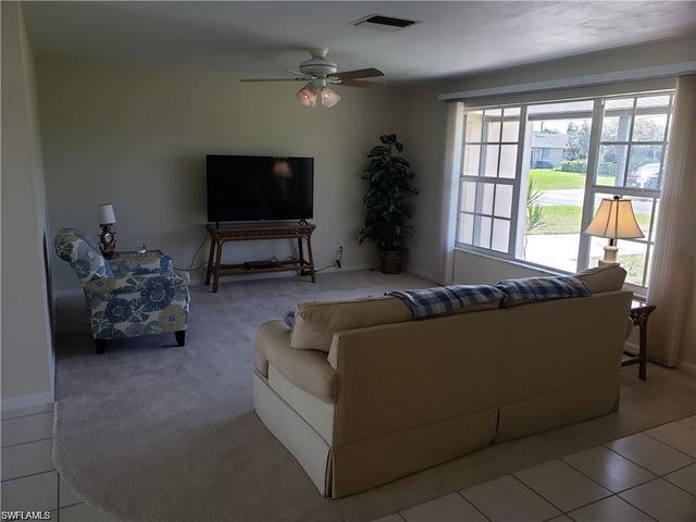 1305 SE 21st ST, Cape Coral, FL 33990