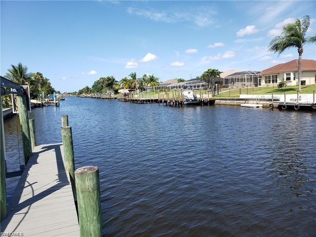 1305 SE 21st ST, Cape Coral, FL 33990