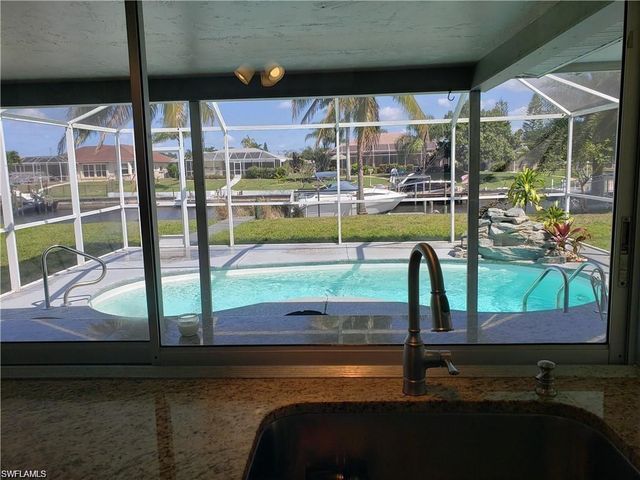 1305 SE 21st ST, Cape Coral, FL 33990