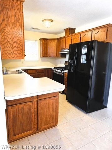 95 Easley Loop, Greenwood, AR 72936