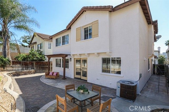 2433 N Cameo Court, Orange, CA 92865