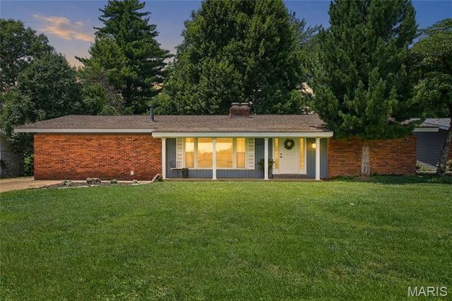 1529 Cerulean Drive, St Louis, MO 63146