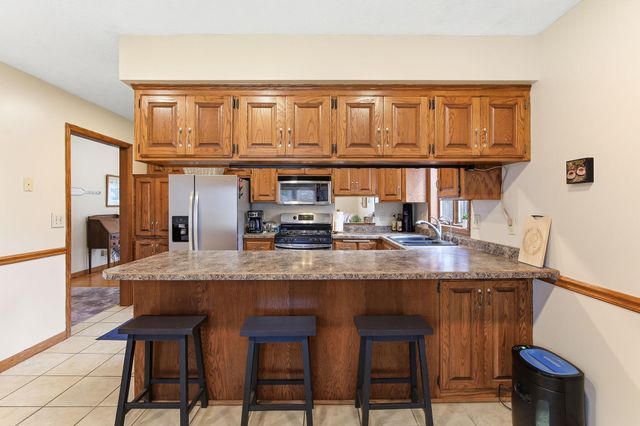 22145 Jason Avenue N, Forest Lake, MN 55025