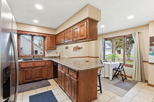 22145 Jason Avenue N, Forest Lake, MN 55025