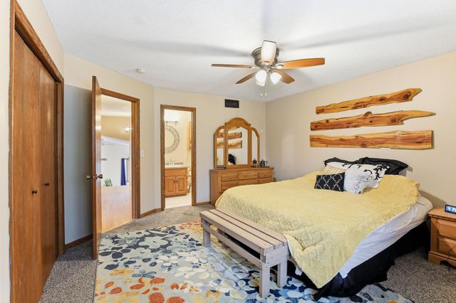 22145 Jason Avenue N, Forest Lake, MN 55025