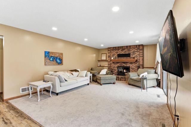 22145 Jason Avenue N, Forest Lake, MN 55025