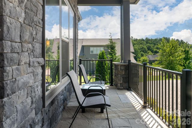 769 Daniel Circle Drive, Mills River, NC 28759