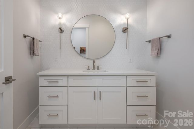 769 Daniel Circle Drive, Mills River, NC 28759