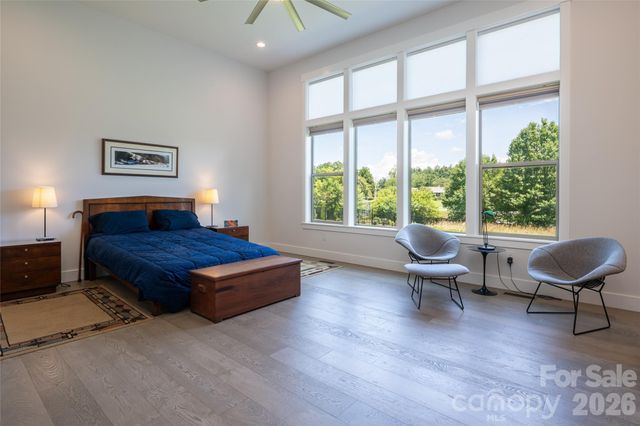 769 Daniel Circle Drive, Mills River, NC 28759