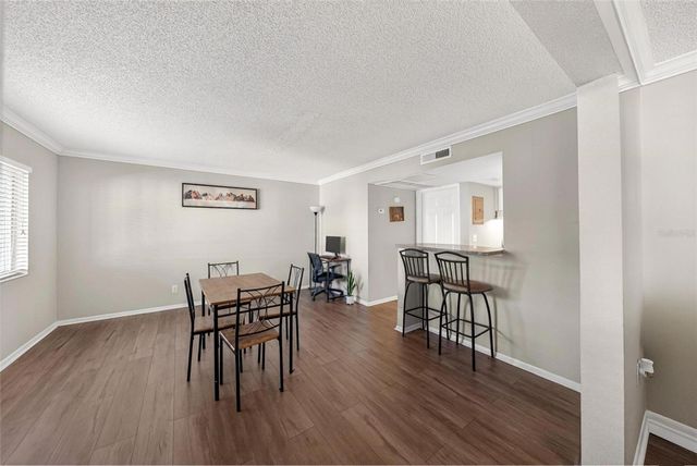 115 OYSTER BAY CIRCLE 320, Altamonte Springs, FL 32701