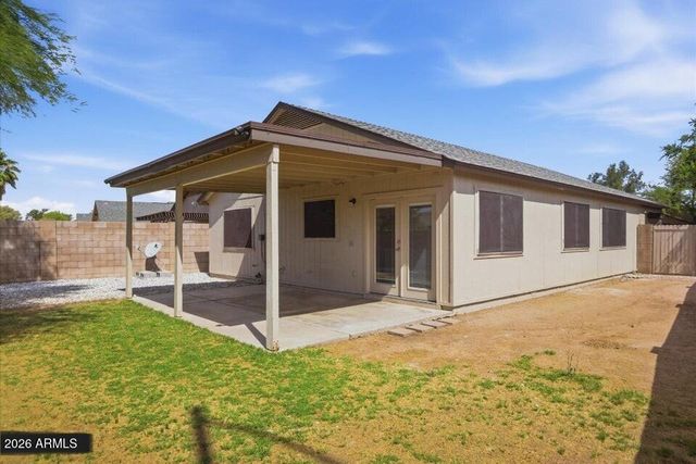 2901 W IRMA Lane, Phoenix, AZ 85027