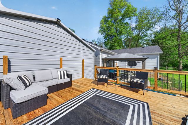 253 Spring Meadows Ln, Morrison, TN 37357