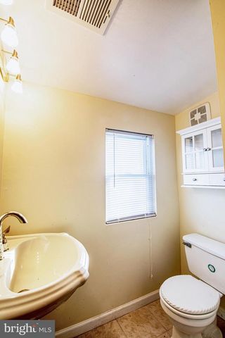 333 OAKLAND AVE, Pleasantville, NJ 08232