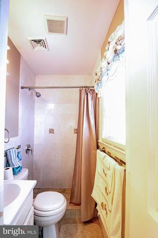 333 OAKLAND AVE, Pleasantville, NJ 08232