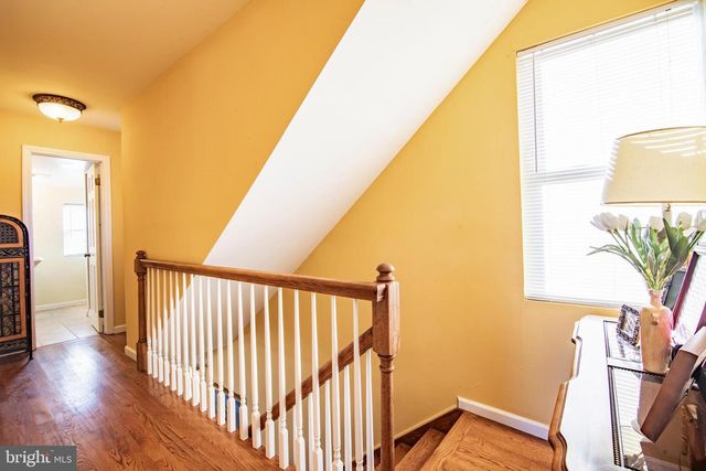 333 OAKLAND AVE, Pleasantville, NJ 08232