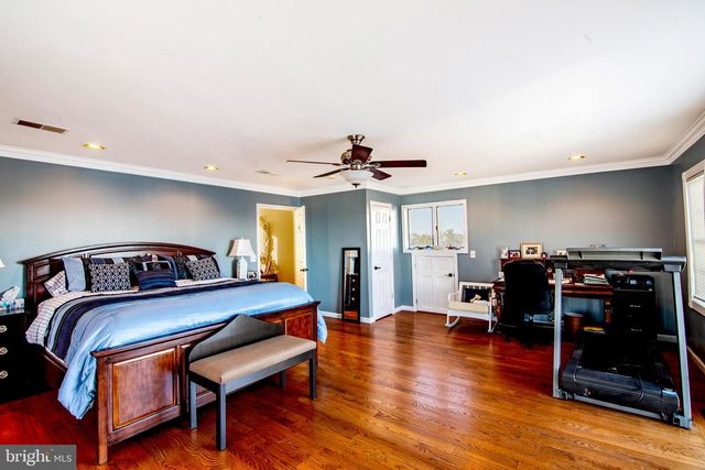 333 OAKLAND AVE, Pleasantville, NJ 08232