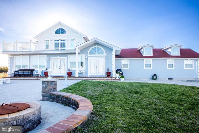 333 OAKLAND AVE, Pleasantville, NJ 08232