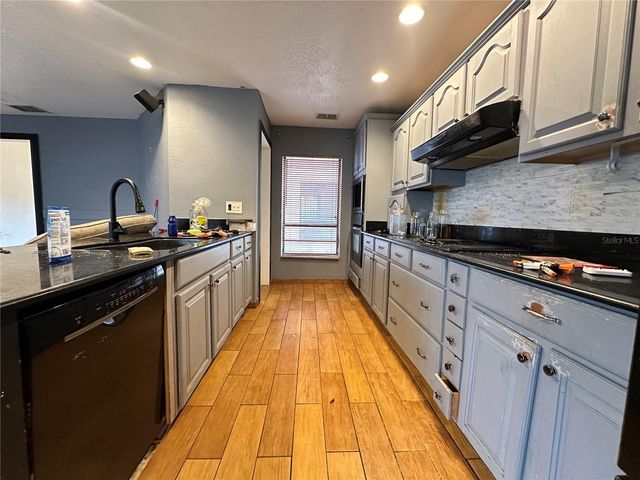 1402 SHELL FLOWER DRIVE, Brandon, FL 33511