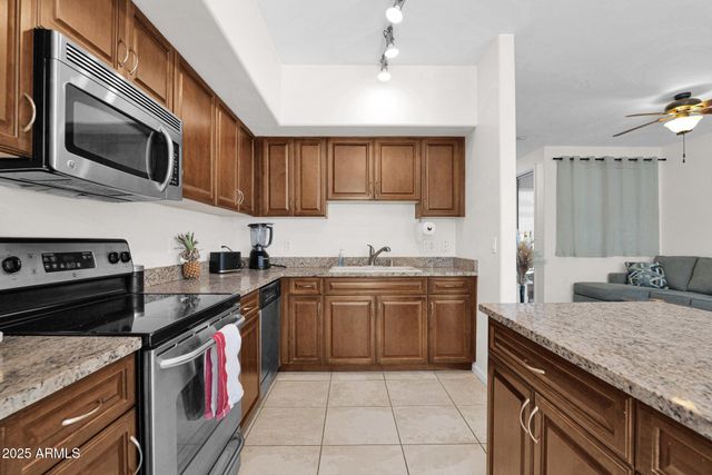 1920 E BELL Road 1053, Phoenix, AZ 85022